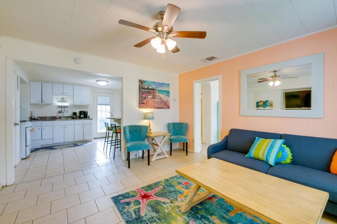 Beautiful Rockport Townhome - Walk To Aransas Bay! Экстерьер фото