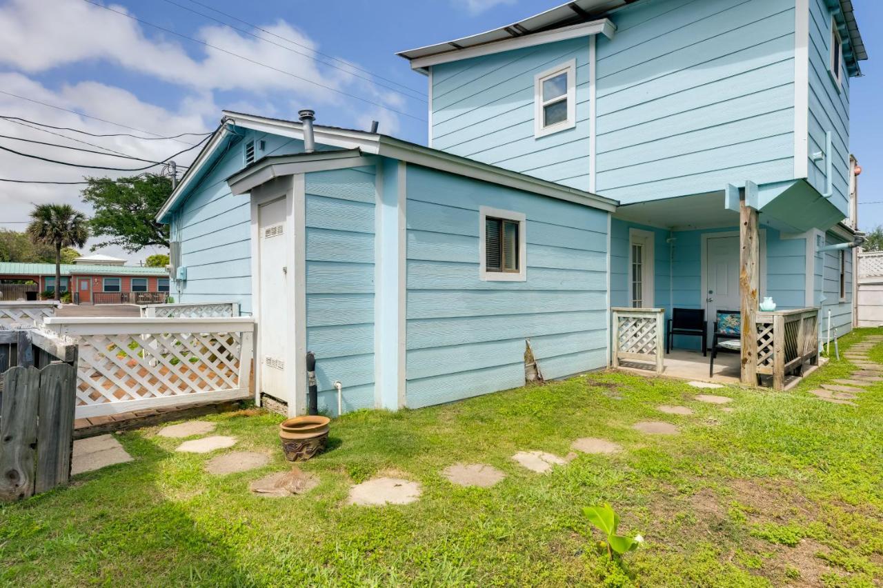 Beautiful Rockport Townhome - Walk To Aransas Bay! Экстерьер фото